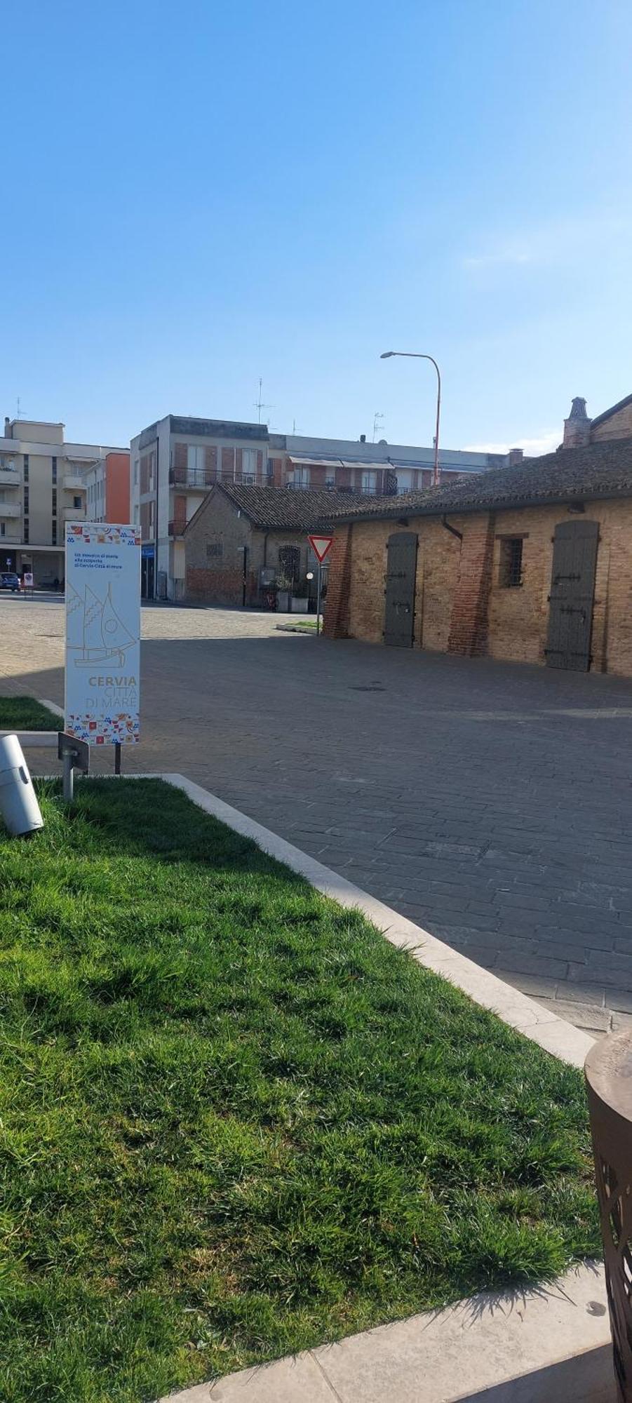 Dalla Torre Al Mare Cervia Ngoại thất bức ảnh